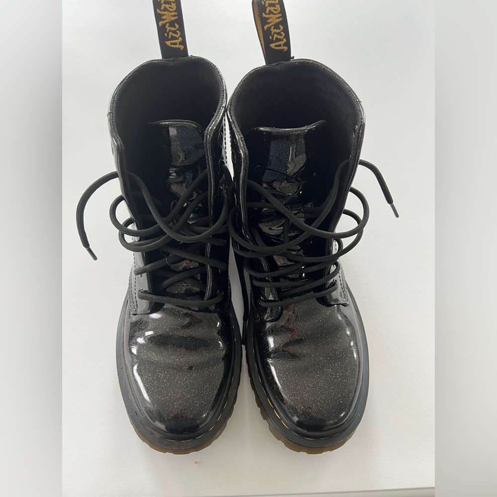 Doc Martens size 7 boots